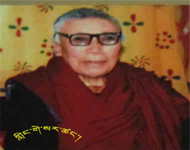 ༄༅།། བོད་ཀྱི་བཙུན་མ་གླིང་སྒྲུང་བ་མདོ་ཟླ་གསལ་དབང་མོ།