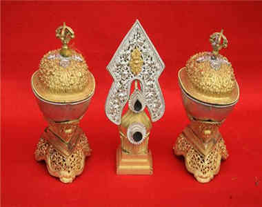 ༄༅།། གསེར་བཟོ།