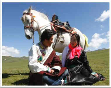 གློག་བརྙན་ཨ་རིག་བུ་མོ་འབྲི་བརྒྱ་མ་ཕབས་སྐྲུན་བྱས་ནས་མཇུག་རྫོགས་པ།