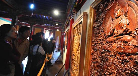 ༄༅།  །ཤིང་བརྐོས་སྒྱུ་རྩལ།