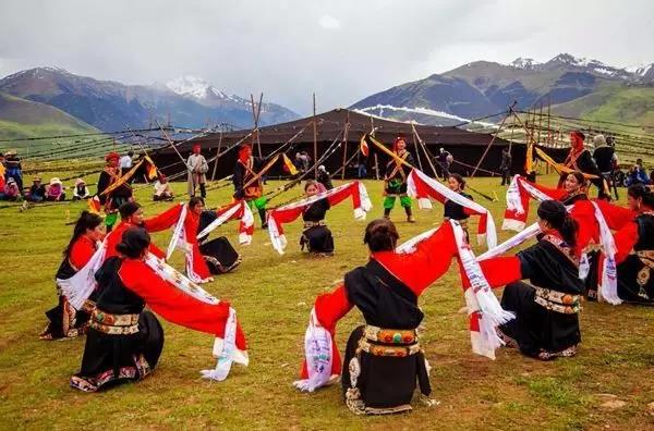 ༄༅།།སྐོར་བྲོ་ནི་ཞབས་བྲོ་ཀུན་གྱི་ཡུམ།