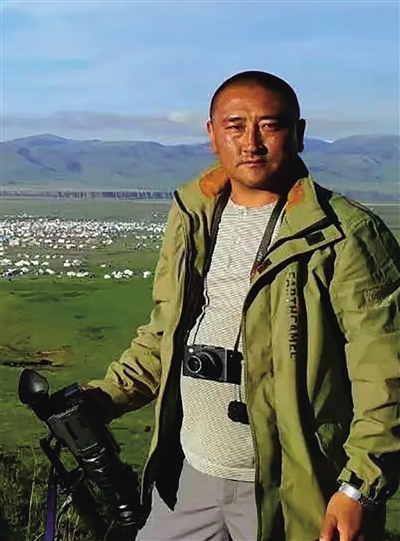 ༄༅།།  པར་མིག་ལས་མཐོང་བའི་རང་བྱུང་གི་མཛེས་པ། 