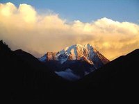 ༄༅།། བཀའ་བསྟན་འབྲི་བཤུ་པར་འདེབས་ཤོག་བཟོའི་ལག་རྩལ་སྐོར་ལ་དཔྱད་པ།