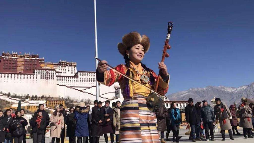 ༄༅།། ཁྱེད་ཀྱིས་པི་ཝང་གི་འབྱུང་ཁུངས་ཤེས་སམ།