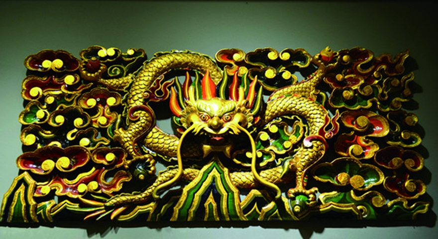 ༄༅།།ཆབ་མདོ་འཇོ་མདའ་སྤོ་ལོ་རྒུ་རྩའི་དཔར་བརྐོའི་ལག་རྩལ།