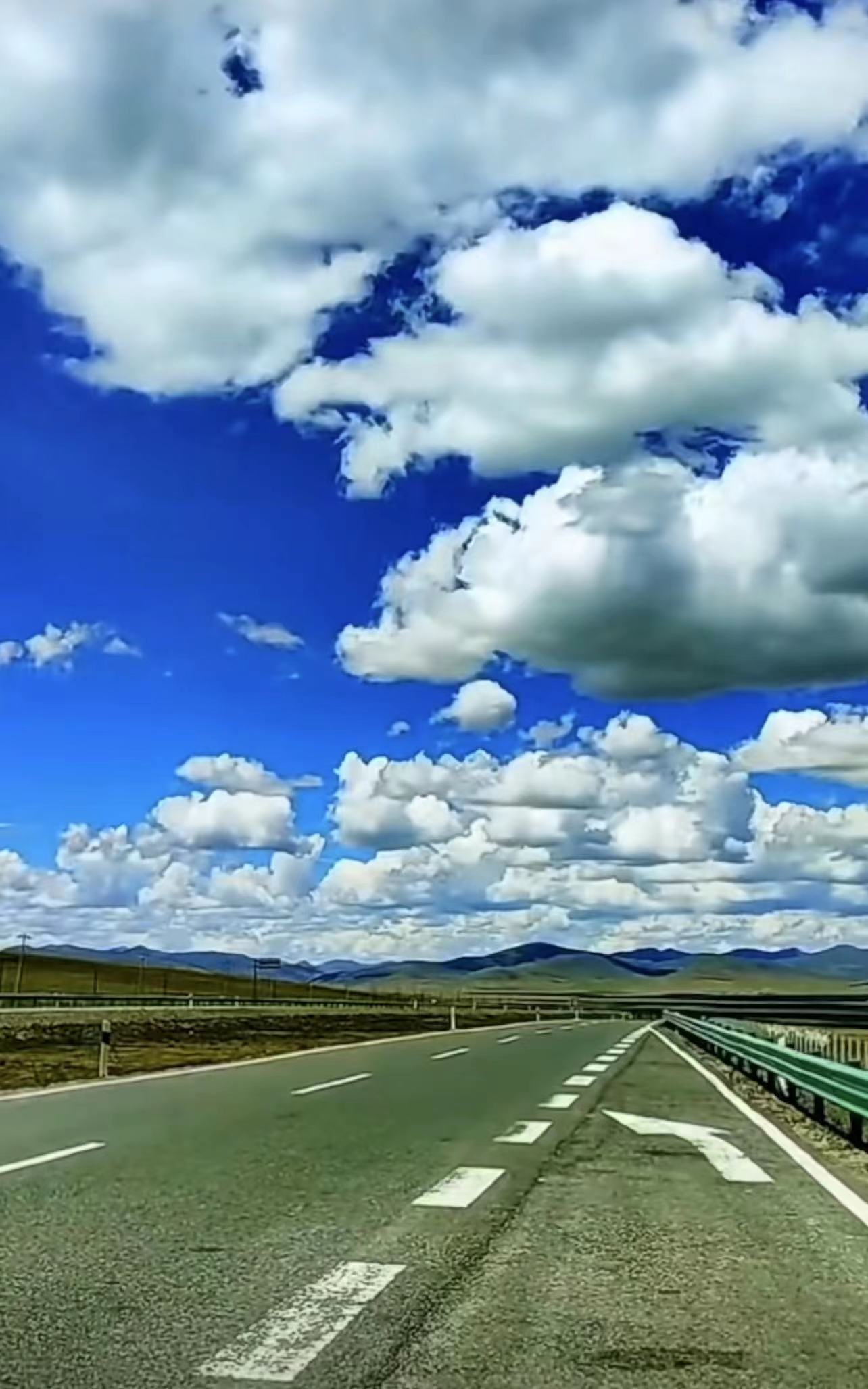 ༄༅།། གླིང་སྒྲུང་གི་གློག་བརྙན་འཁྲབ་གཞུང་བཅོས་སྒྲིག་སྐོར་གླེང་བ།