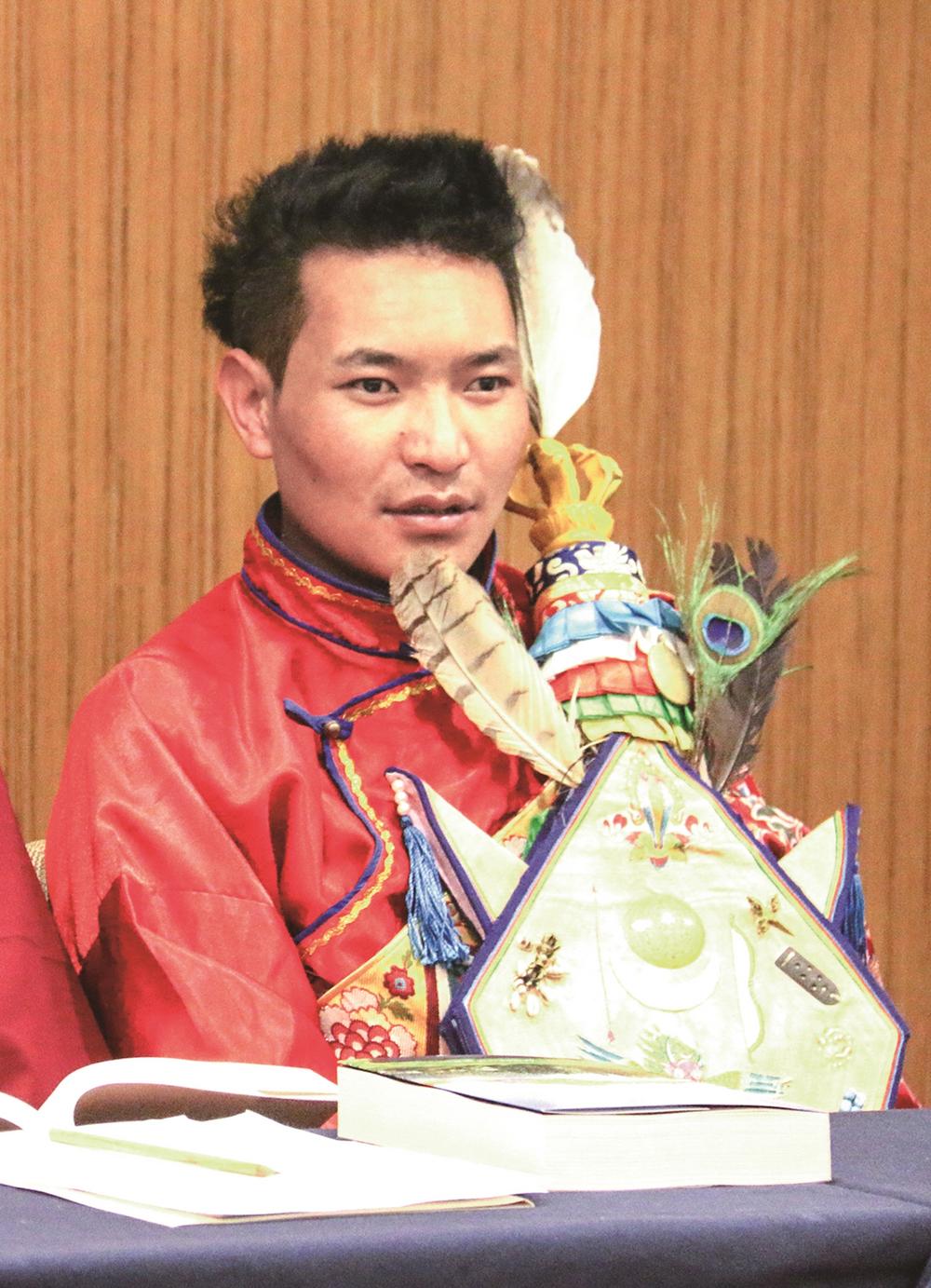 ༄༅།།རང་རྒྱལ་གྱི་རབ་འབྱམས་པའི་གེ་སར་སྒྲུང་པ་ཐོག་མ།